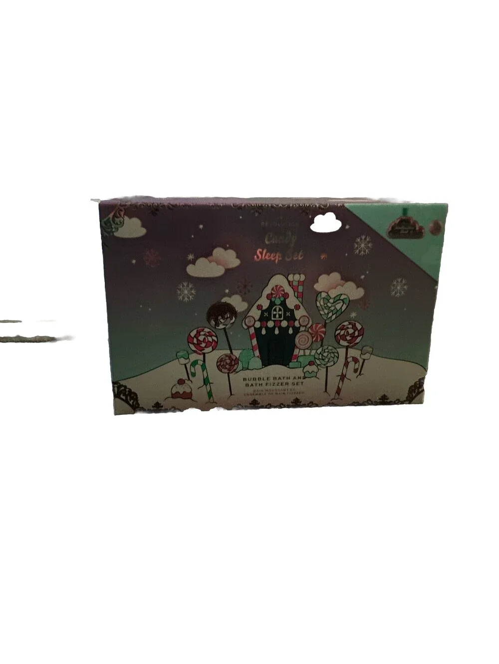 Revolution Bubble bath and bath Fizzer set candy sleep Set Bath Bomb